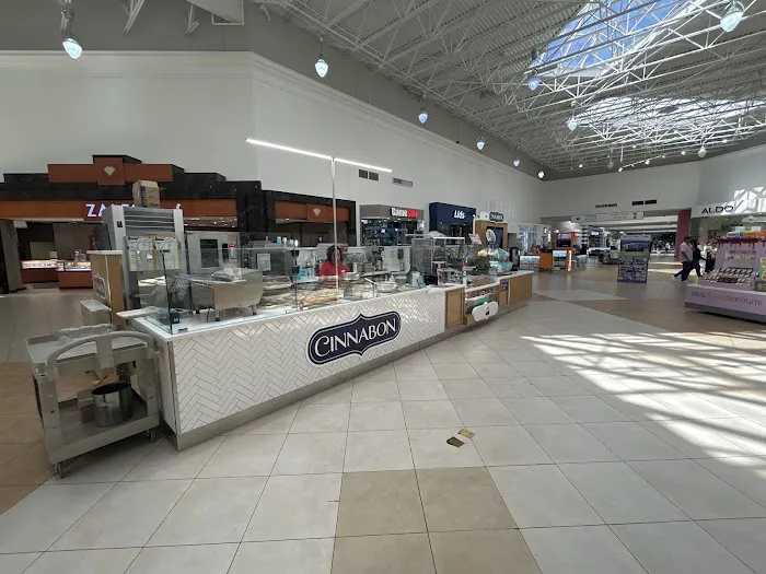 Cinnabon Picture 2
