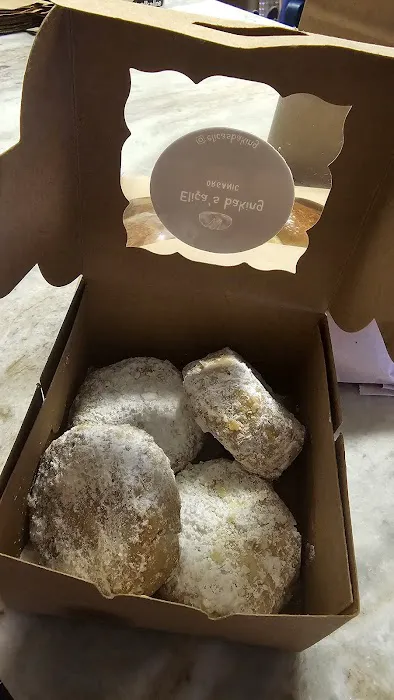 Eliça’s Baking (In-home Micro Bakery) Picture 3