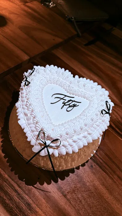 Superb Cakes, LLC. Picture 10