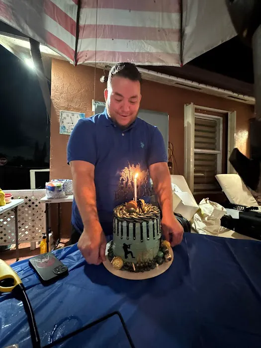 Superb Cakes, LLC. Picture 1