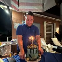 Superb Cakes, LLC. ico