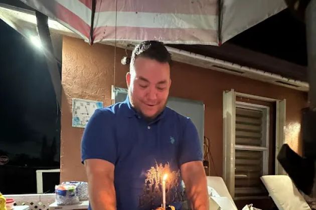 Superb Cakes, LLC.