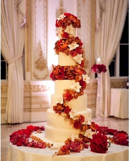 Dominique's Couture Cakes Picture 6