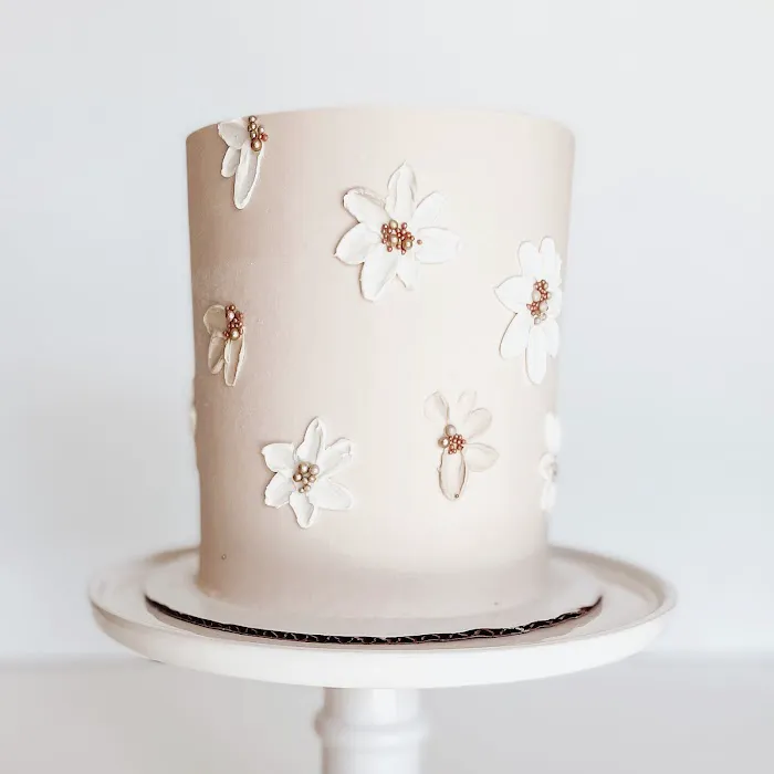 Sugar and Bloom Cakes Picture 4
