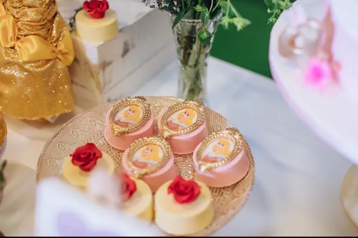 La Cake Picture 1