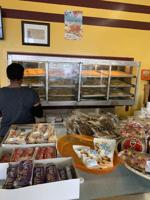 Charlie's Pastries Picture 10