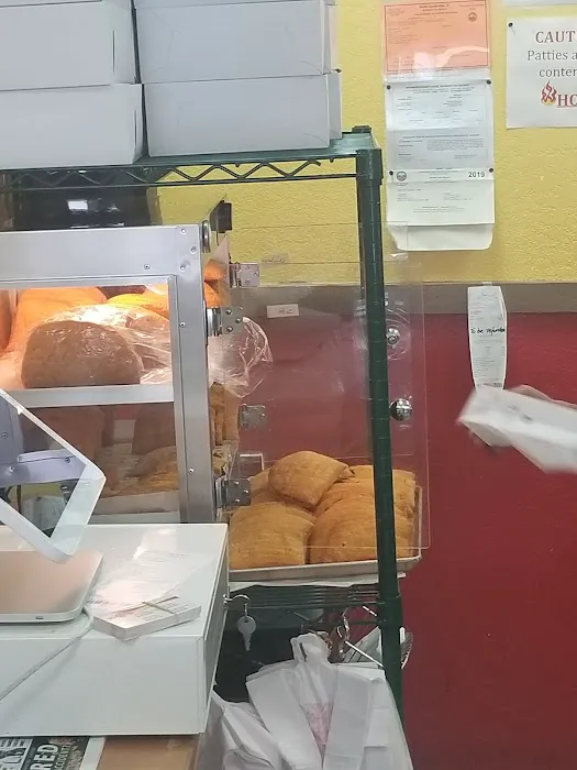 Taste Rite Jamaican Bakery Picture 9