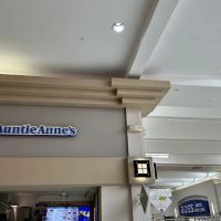 Auntie Anne's ico
