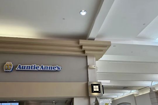 Auntie Anne's