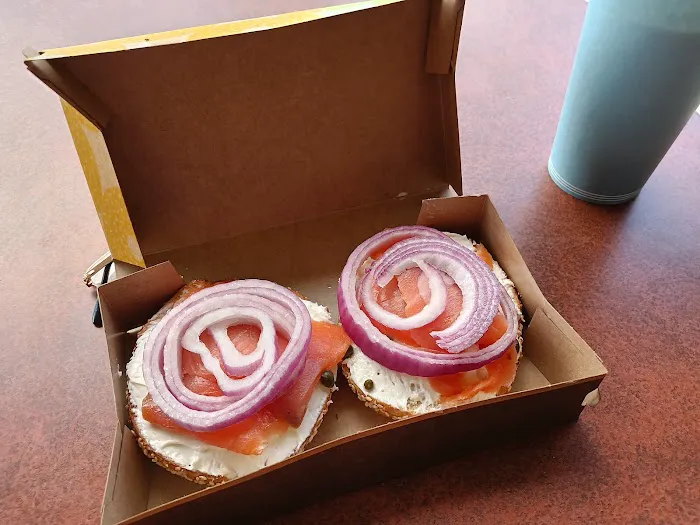 Einstein Bros. Bagels Picture 10