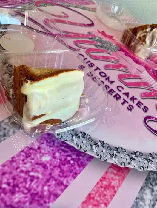 Yummy Custom Cakes & Desserts Picture 9