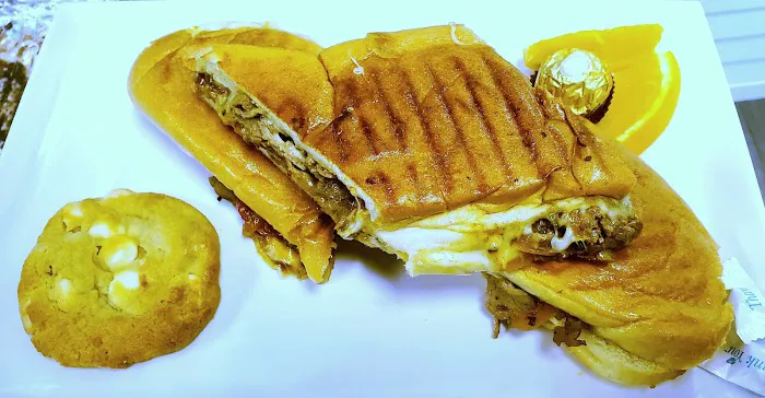 Caribbean Sister's Bakery Picture 1
