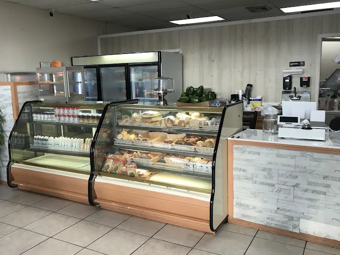 D&R Best Bakery Picture 2