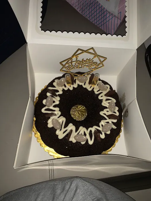 The Tipsy Cake, LLC Picture 7