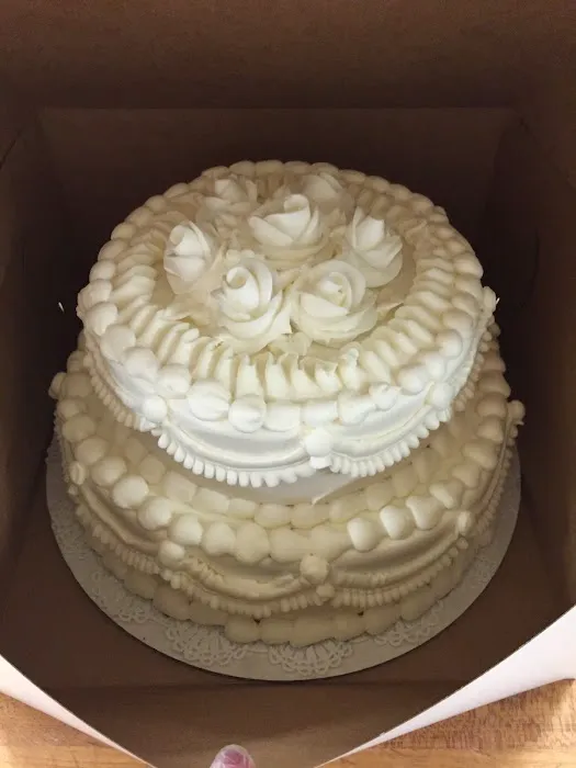 Shloimies Kosher Bakery Picture 5
