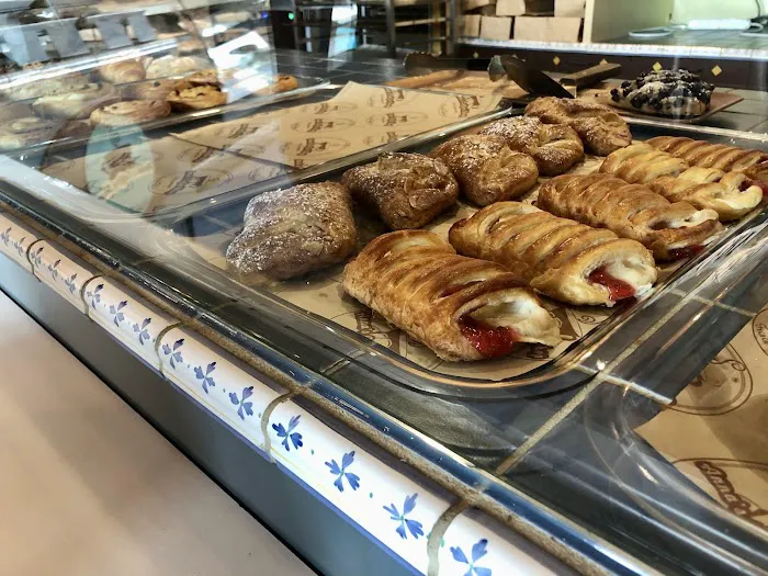 Anna's Coffee Shop Picture 2