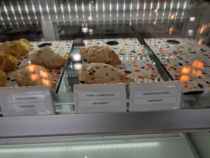 LoveLee Bakeshop Picture 3