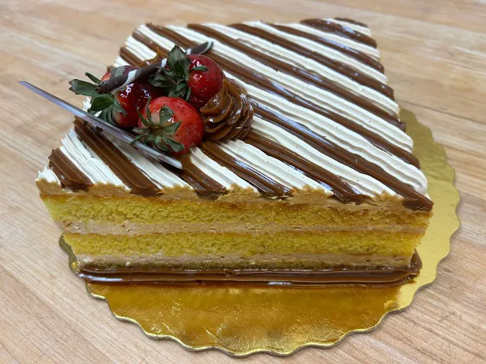 Cami Bakery Picture 5