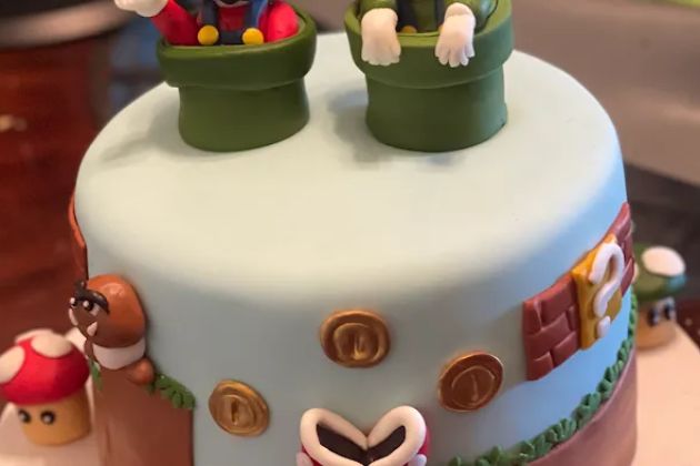 Jenns Custom Cakes