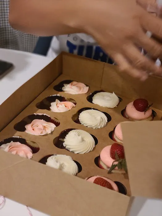 Humbled Hearts Cupcake Co. Picture 4