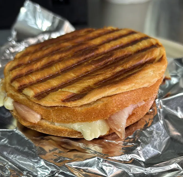 Piccolina Food Truck - Coffee Shop & Bakery Picture 2