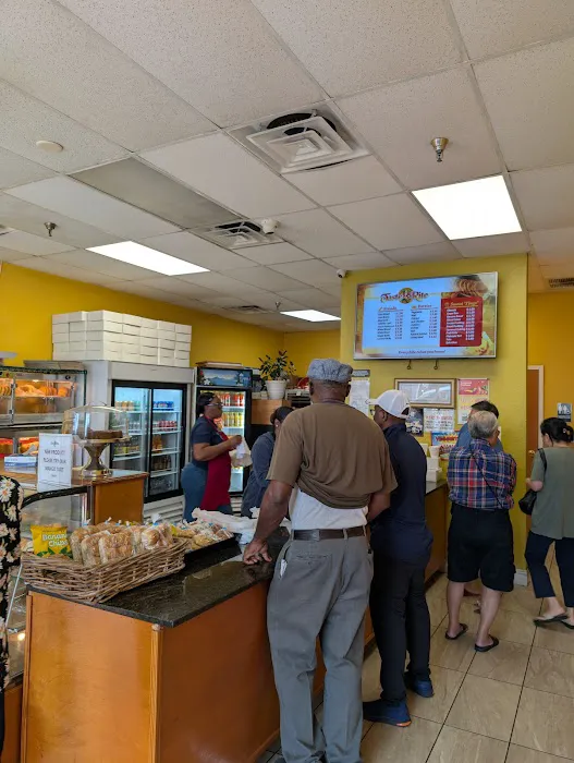 Taste Rite Jamaican Bakery Picture 3