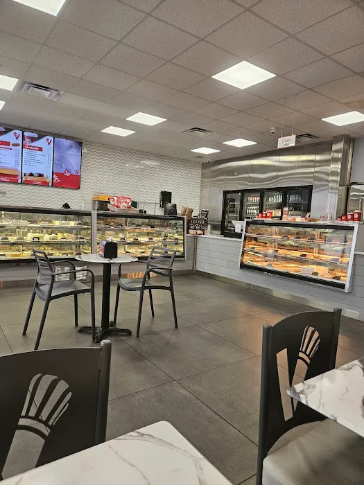 Vicky Bakery Plantation Picture 7