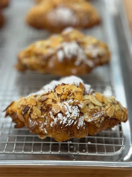 Sublime Crust Picture 5