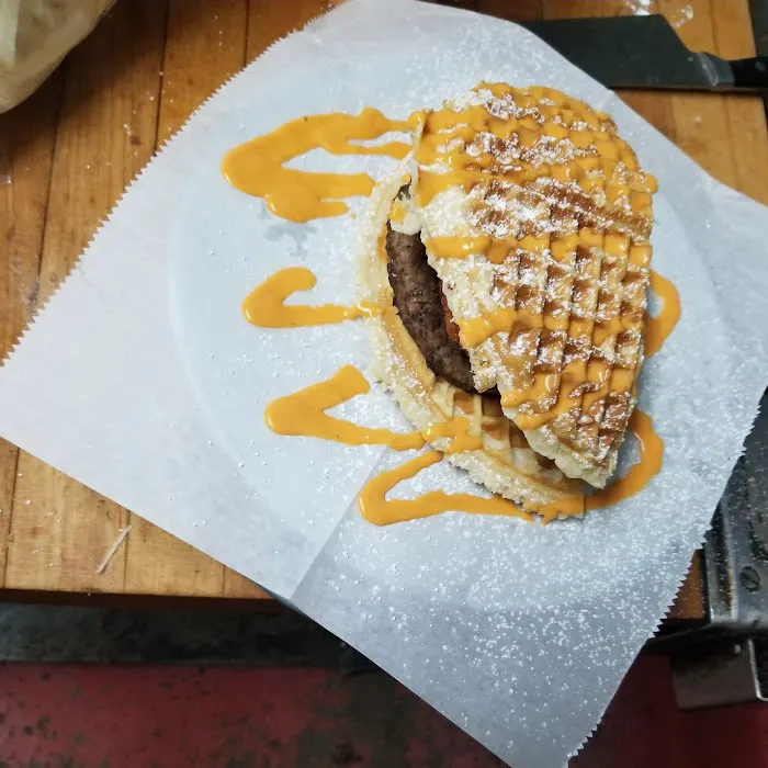 Delicious Creations Bakery & Cafe Picture 2