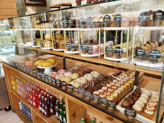 PARLOUR VEGAN BAKERY ORDER ONLINE! OPENING SOON Picture 5