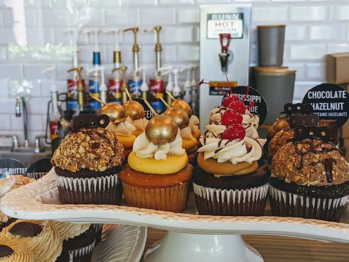 PARLOUR VEGAN BAKERY ORDER ONLINE! OPENING SOON Picture 8
