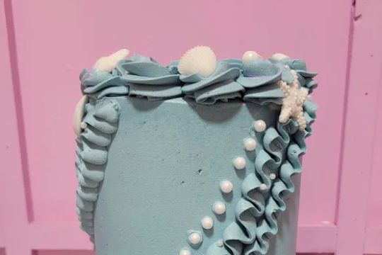 Zoe Sweet Tooth(Micro-bakery) pre-order only.