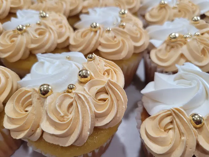 Zoe Sweet Tooth(Micro-bakery) pre-order only. Picture 2