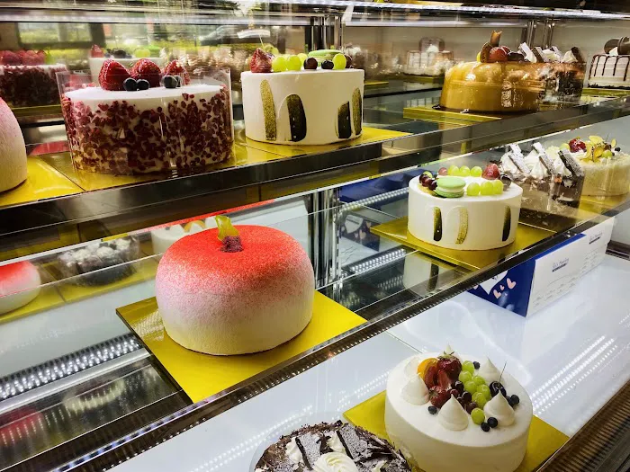 ARI Bakery Cafe Picture 1