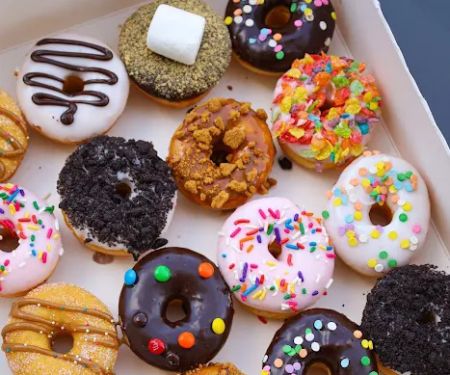 Yonutz Donuts and Ice Cream - Sunrise