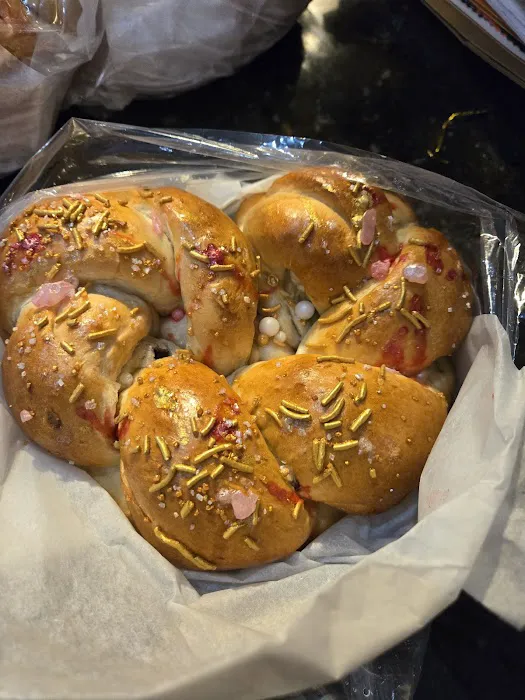 Next Door Challah Picture 4