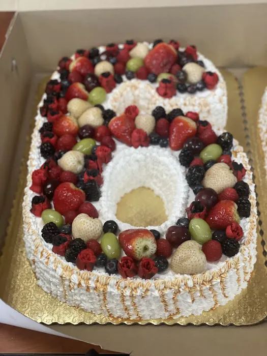 Ruthy's Bakery Picture 9