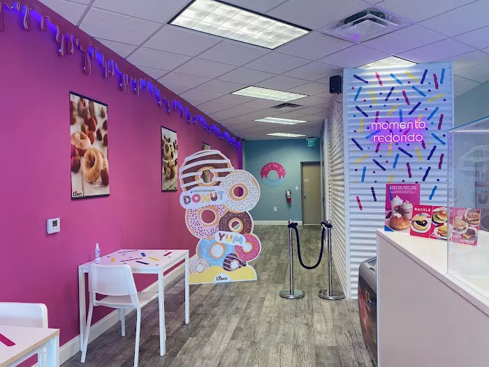 DonutMakers Hollywood Picture 4