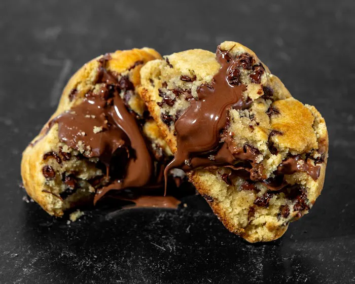 Midnight Cookies & Cream Hollywood Picture 3