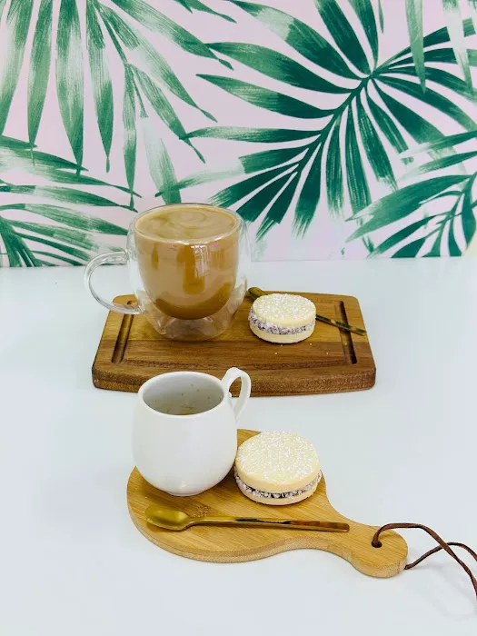 Criscakes Llc Picture 6