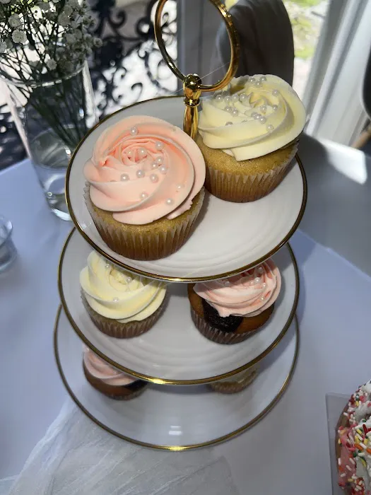 Criscakes Llc Picture 4