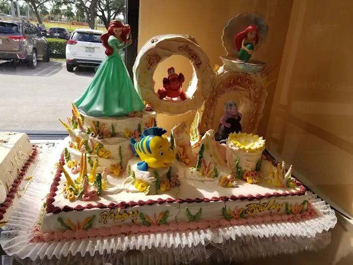 Vicky Bakery Cooper City Picture 3