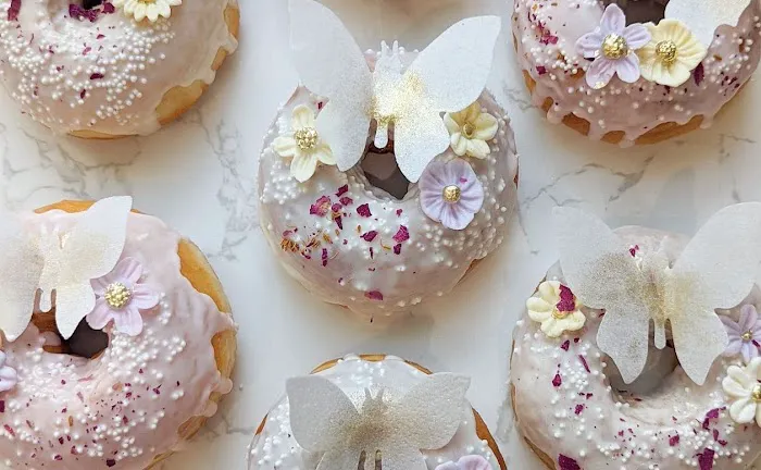 Daisy Bakes Cakes Picture 10