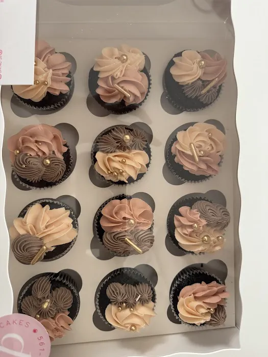 Daisy Bakes Cakes Picture 7