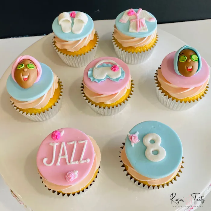 Royal Treatz Picture 6