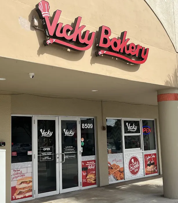 Vicky Bakery East Pines Picture 4