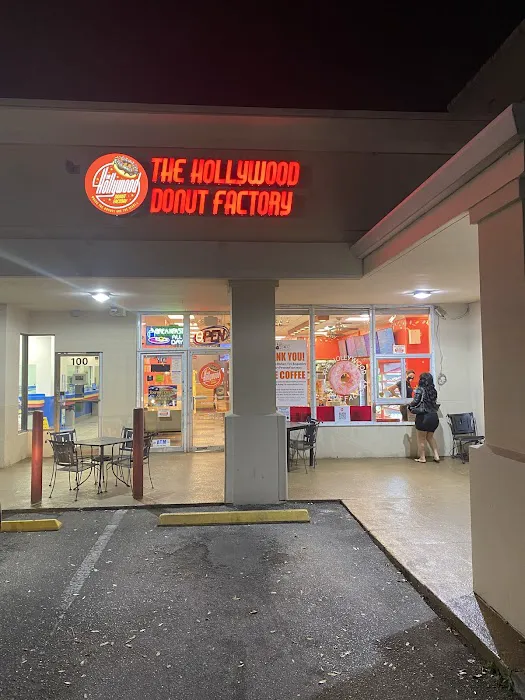 The Hollywood Donut Factory Picture 6