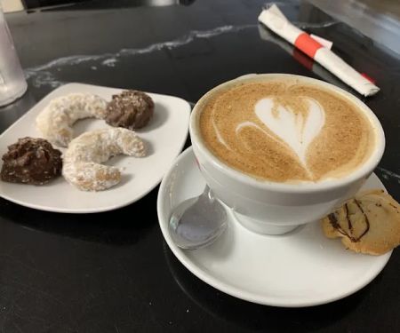 Chocolada Bakery & Cafe