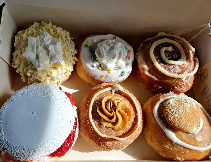 Mojo Donuts Picture 1