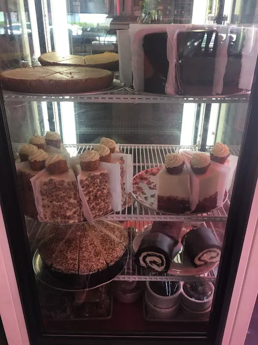 On the way cakes Picture 4